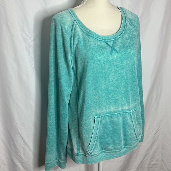 Lightweight Cotton Pullover - Picture 2 of 5